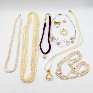 Pearl Necklace & Pendant Jewelry Bundle